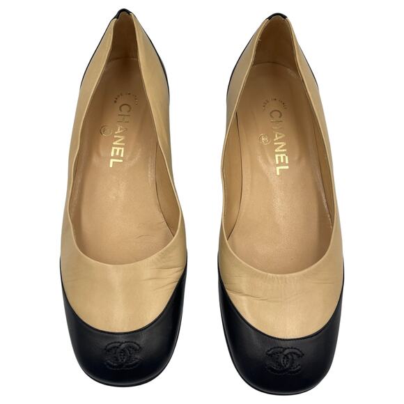 Chanel Interlocking CC Logo Cap Toe Ballet Flats Shoes Beige Black 37.5 US 7.5 - Picture 2 of 10